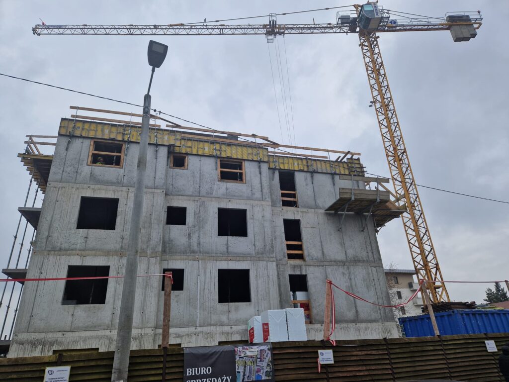 Kończymy budowę III piętra Golikówka Kraków mieszkania na sprzedaż