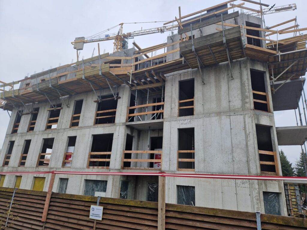 Kończymy budowę III piętra Golikówka Kraków mieszkania na sprzedaż